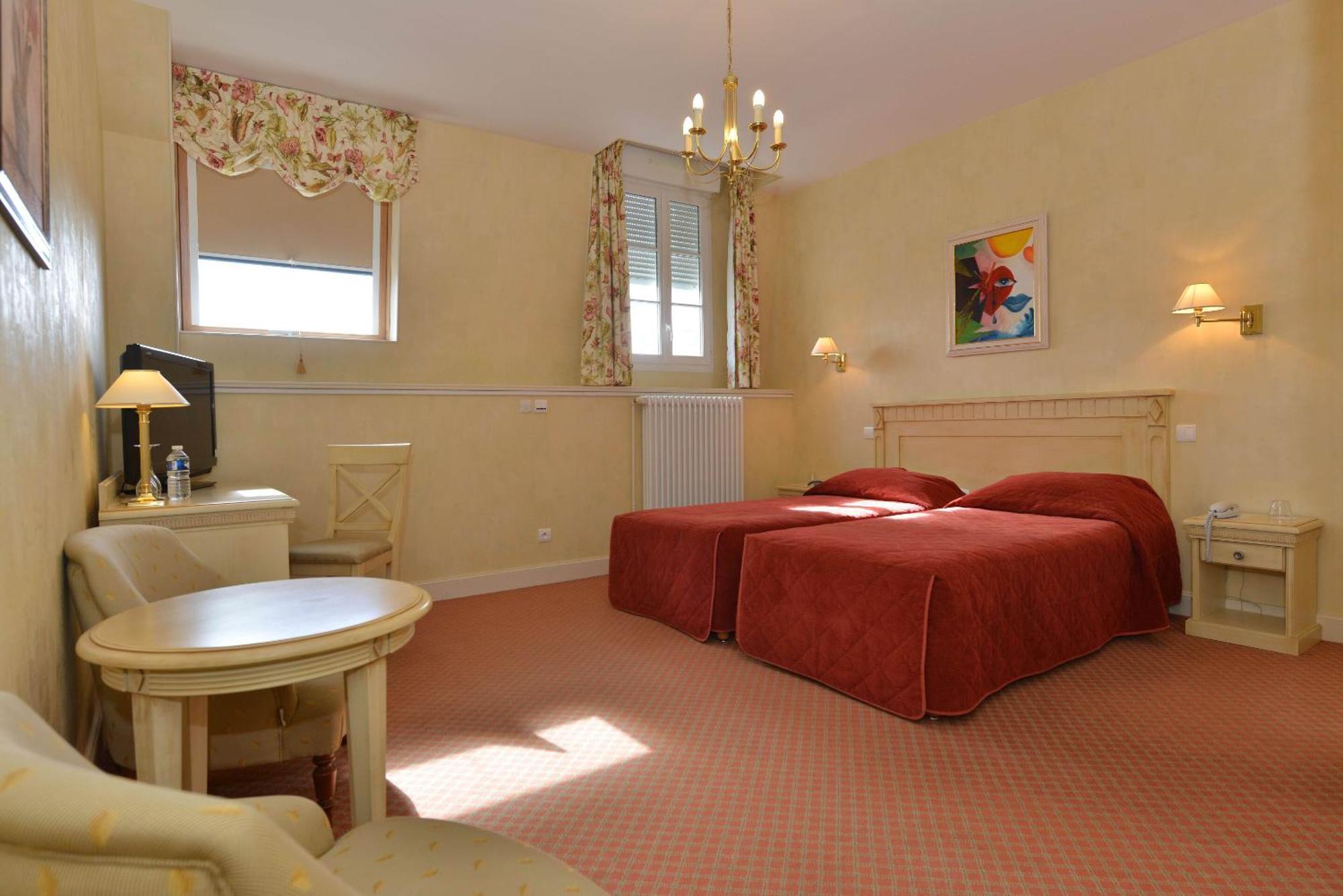 Hotel Castel Jeanson Ay-Champagne Habitación foto